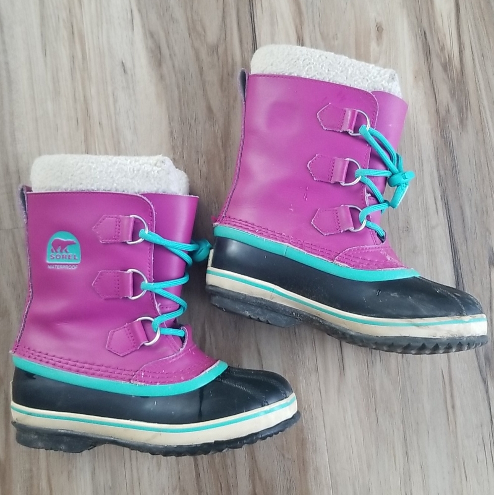 Girls sorel boot